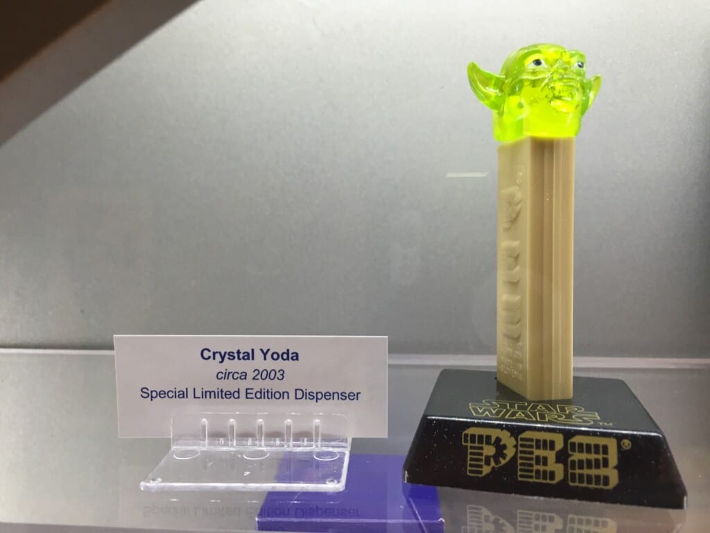 Crystal Yoda PEZ